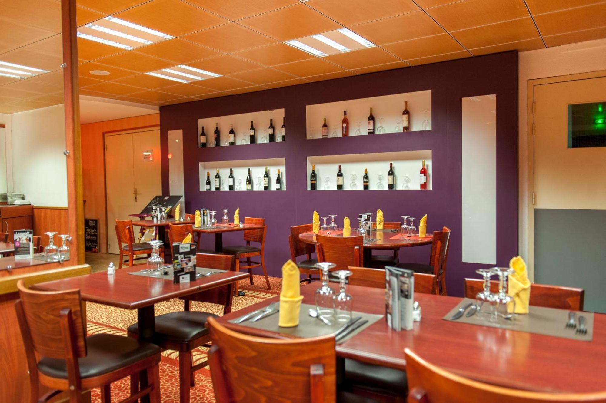 Le Passage  Brit Hotel Agen - L'Aquitaine מראה חיצוני תמונה