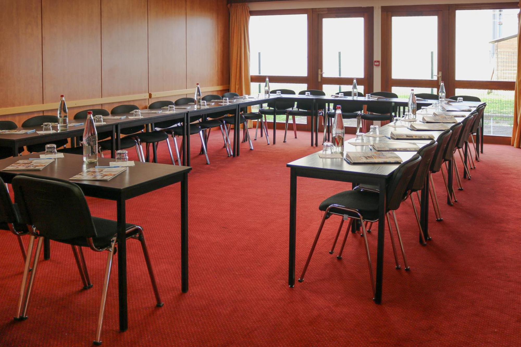 Le Passage  Brit Hotel Agen - L'Aquitaine מראה חיצוני תמונה