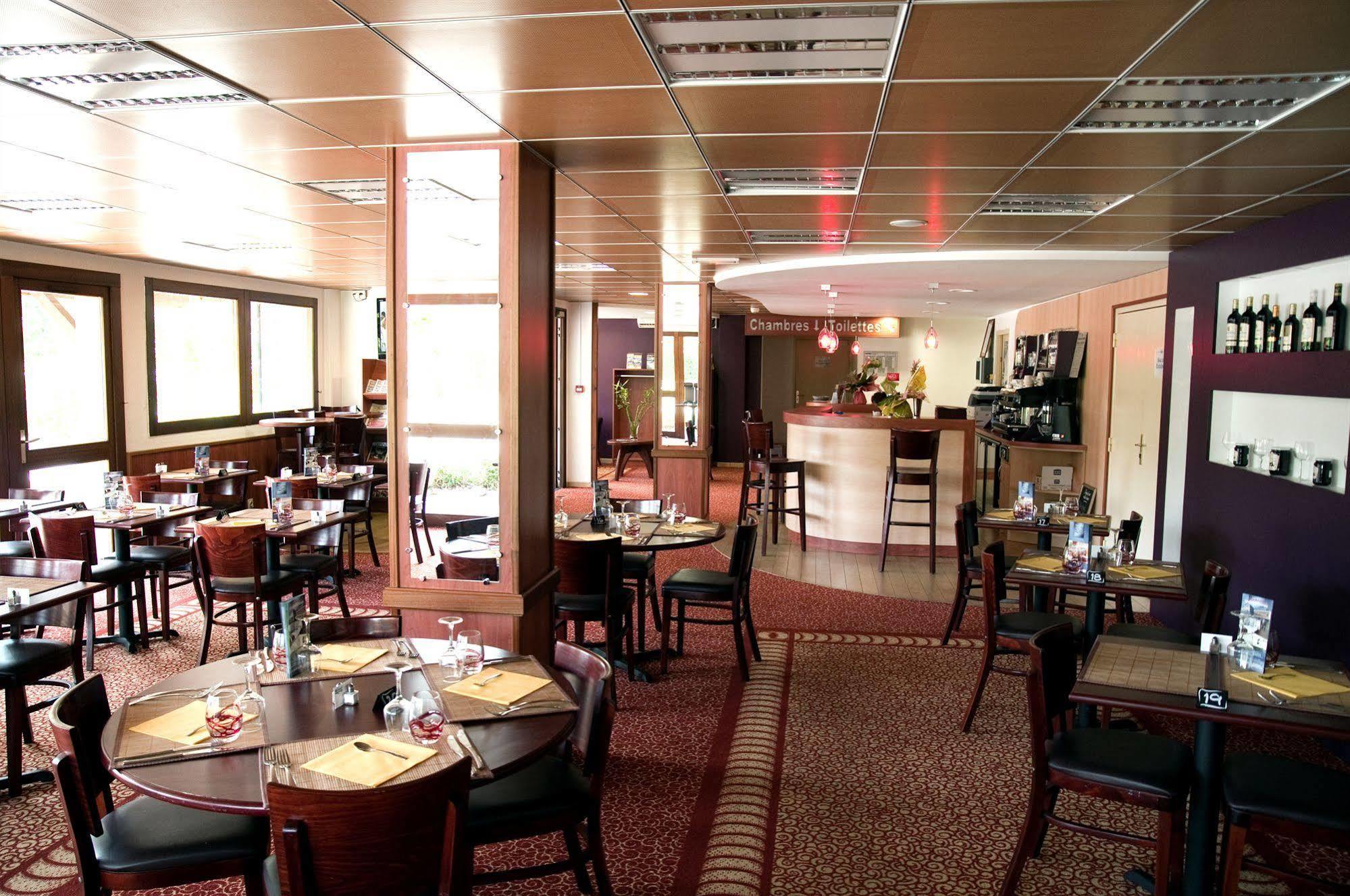 Le Passage  Brit Hotel Agen - L'Aquitaine מראה חיצוני תמונה